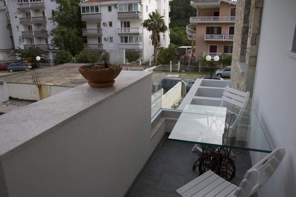 Apartments Brezanin ストモレ エクステリア 写真