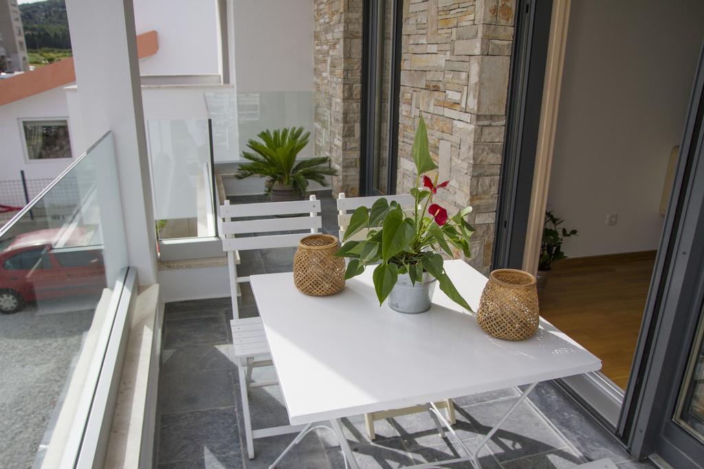 Apartments Brezanin ストモレ エクステリア 写真